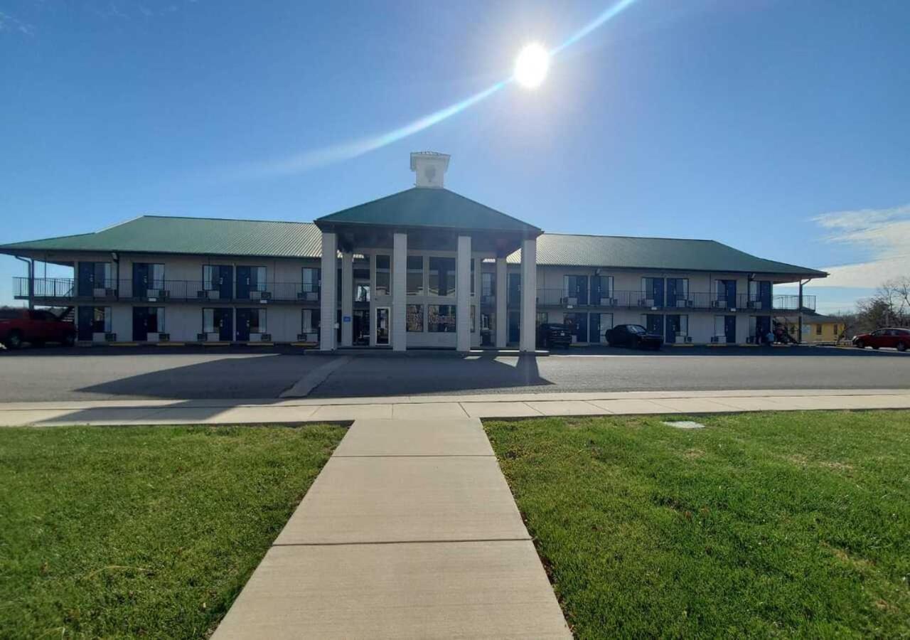 Crestview Inn ブランソン・ウェスト エクステリア 写真